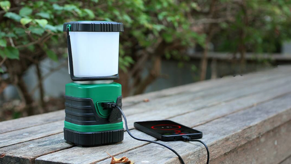 Die besten Campinglampen mit Akku, Gas oder Solar