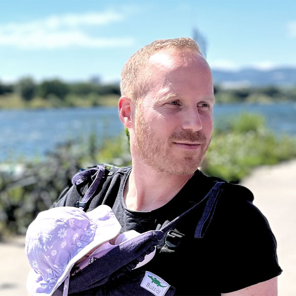 Profilbild Autor*in: Christian Eberle-Abasolo