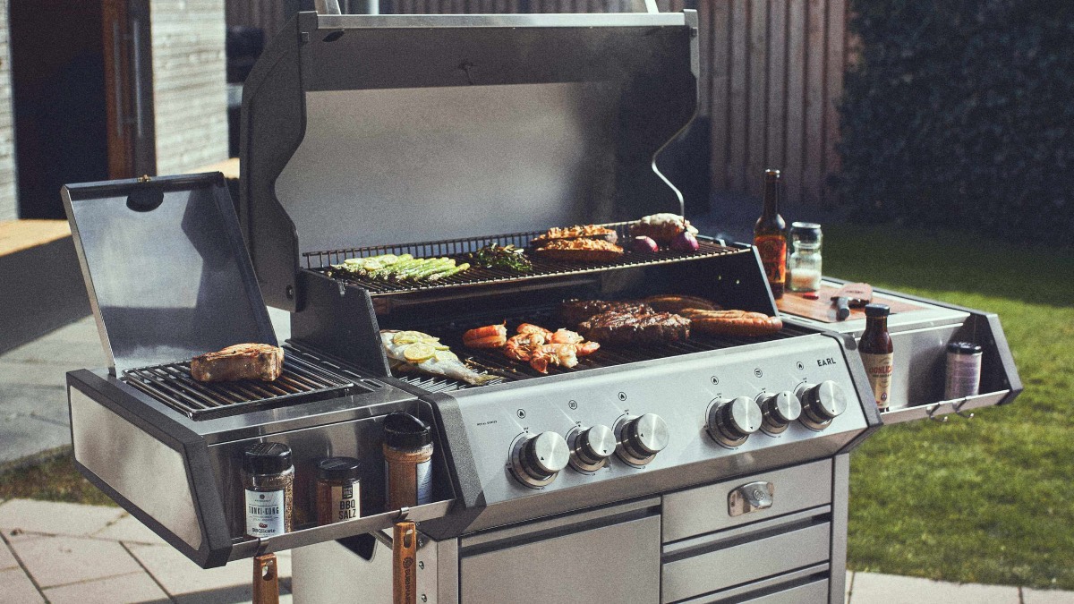 Die besten Gasgrills für Balkon & Garten