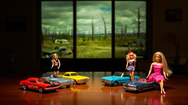 Teures Spielzeug wegen Trump – © Christian Eberle-Abasolo / dadslife.at / Reve-Art
