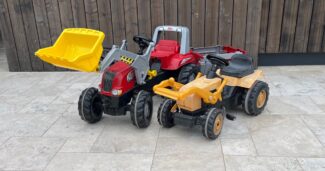 Die besten Trettraktoren (mit Anhänger) im Test
