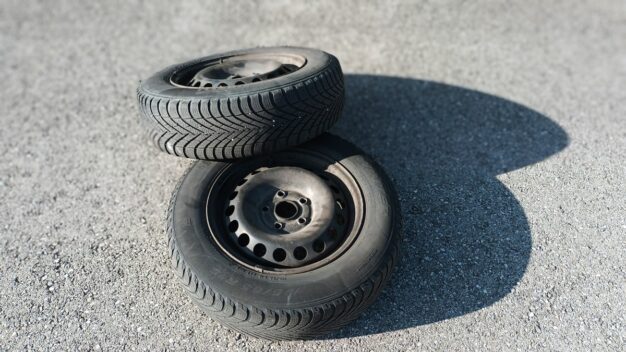 Die besten Winterreifen nach Reifengröße [ADAC-Tests]